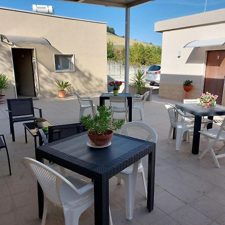 La Collinetta Dei Sassi Villa Matera Bagian luar foto